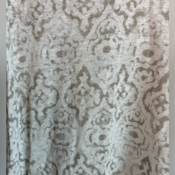 Athleta 100% Linen Taupe Newport Medallion Racetrack Split Neck Tank Top XS - Picture 7 of 7